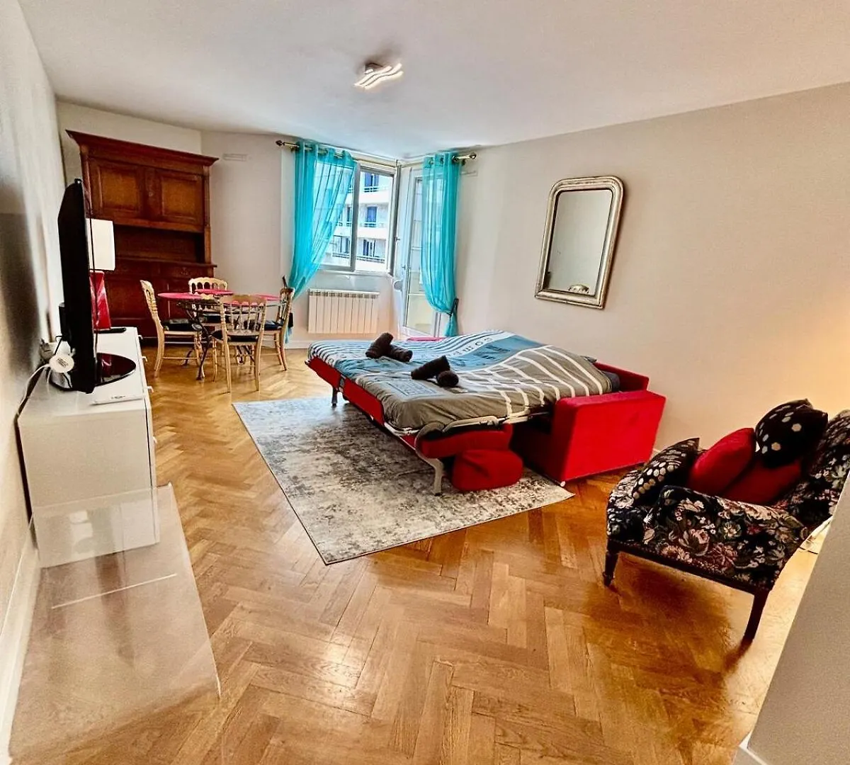 2 Chambres, Garage Voiture, Residence Calme Вийёрбан Франция